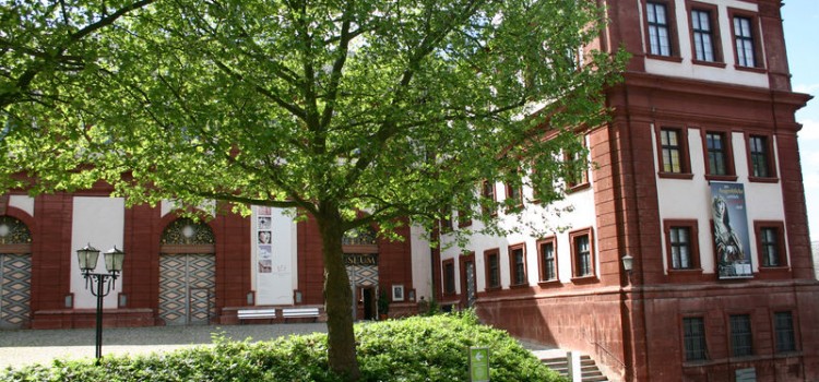 Ein Tag im Museum Ein Tag im Museum