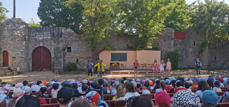 Besuch der Kinderfestspiele in Giebelstadt Besuch der Kinderfestspiele in Giebelstadt