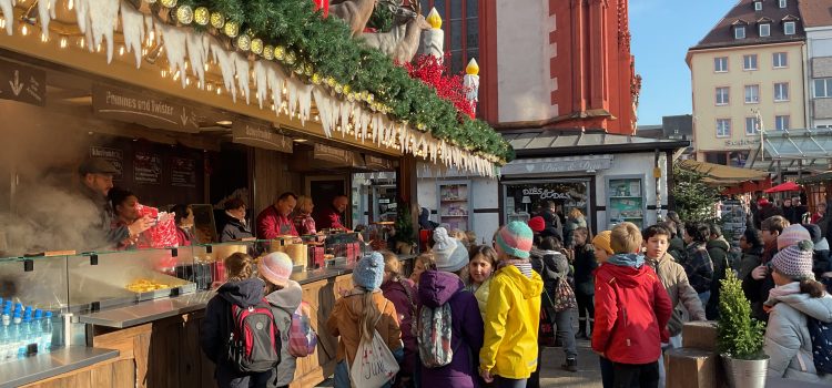 Überraschung auf dem Weihnachtsmarkt
